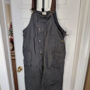 Madepants Men's Charcoal Cargo Overalls Sz Lg. Short Inseam....